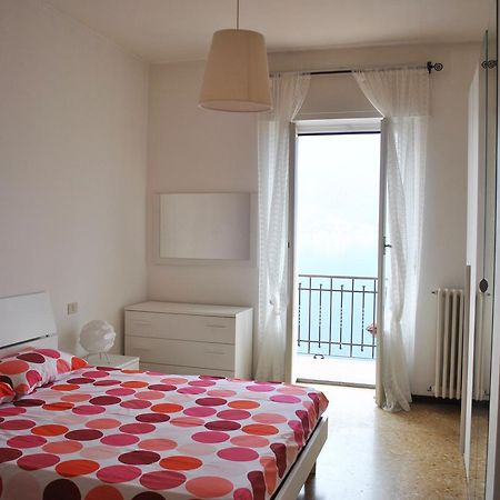 The Sweet Lake Nest Apartment Colonno Exterior photo
